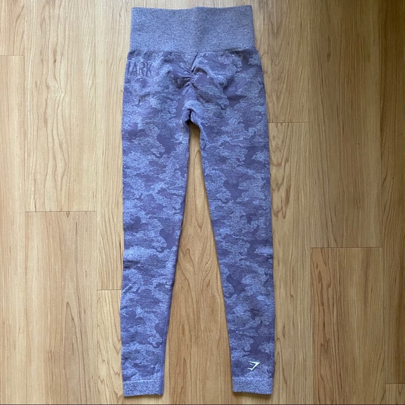 SOLD! GYMSHARK - Camo Seamless Lavender Gray - XS - Picture 3 of 4
